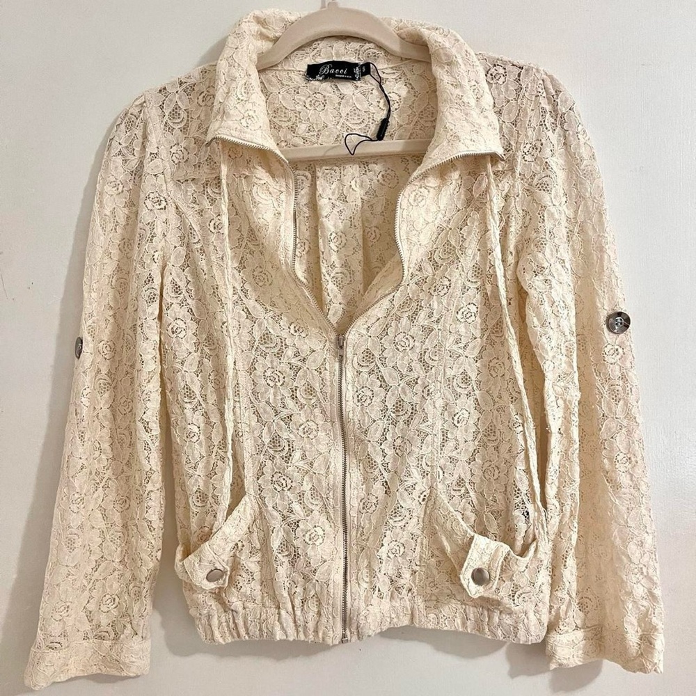 Cream Lace Zip Up Jacket with Pockets